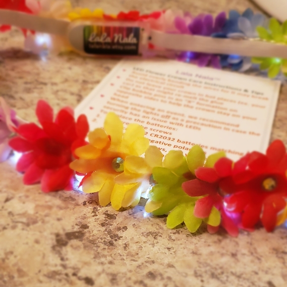 Flower Crown - Picture 2 of 8